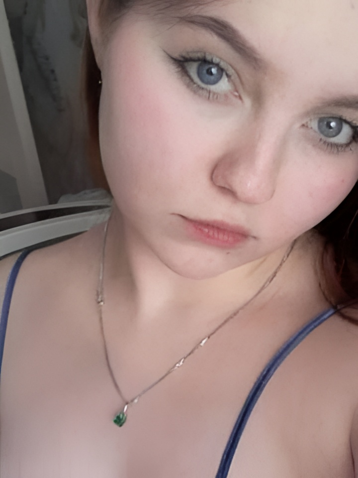 Алина привлекальеная девушка из Тутаев цена от 2000 руб