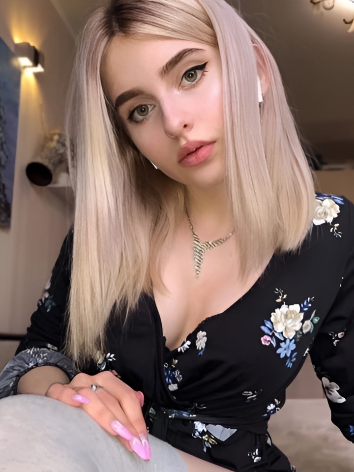 Лариса привлекальеная девушка из Тутаев цена от 5000 руб