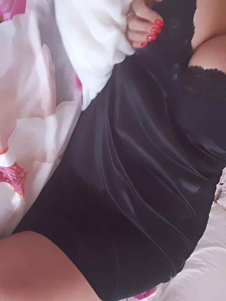 Индивидуалка Лера, доступна для личного знакомства от 2000 руб