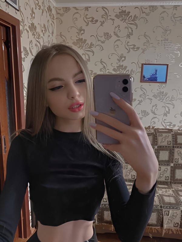 Ева привлекательная девушка из Тутаев цена от 1500 руб