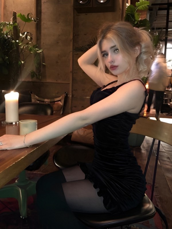 Милана привлекательная девушка из Тутаев цена от 2500 руб