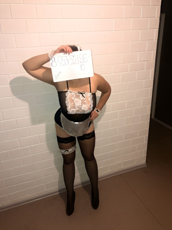 Юля привлекательная девушка из Тутаев цена от 2500 руб