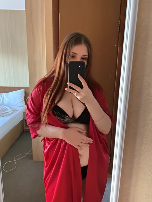 Жанна привлекательная девушка из Тутаев цена от 3000 руб